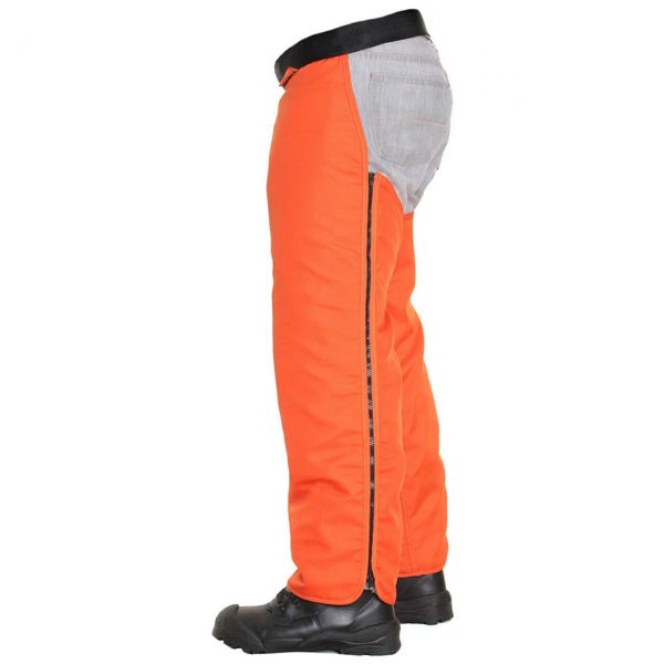 Clogger C8 Zipped Chainsaw Chaps for Home and Farm Use - Image 2