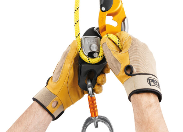 Petzl Rig Descender Yellow - Image 2