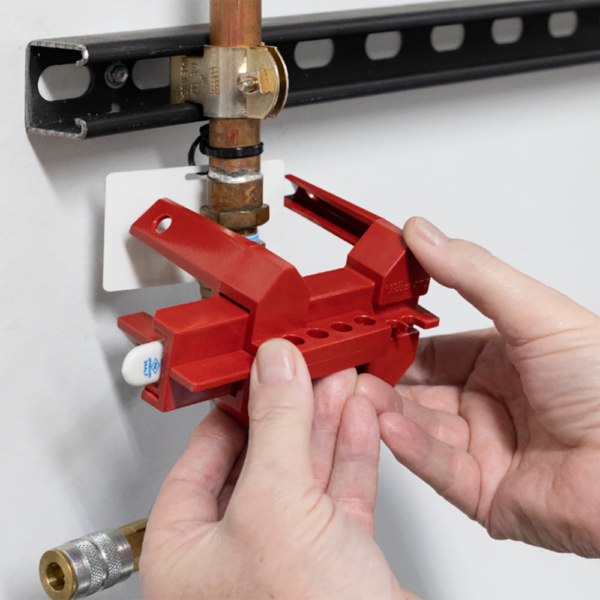 Master Lock Ball Valve Lockout - Adjustable 13mm to 51mm S2394 - Image 2